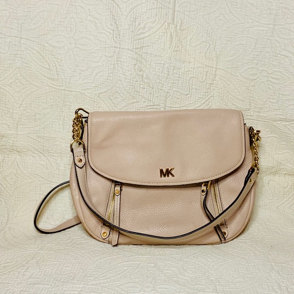 michael kors sling purse